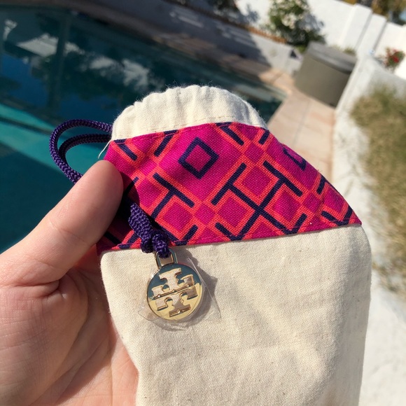 Tory Burch Handbags - Large Tory Burch purse dust bag NEW